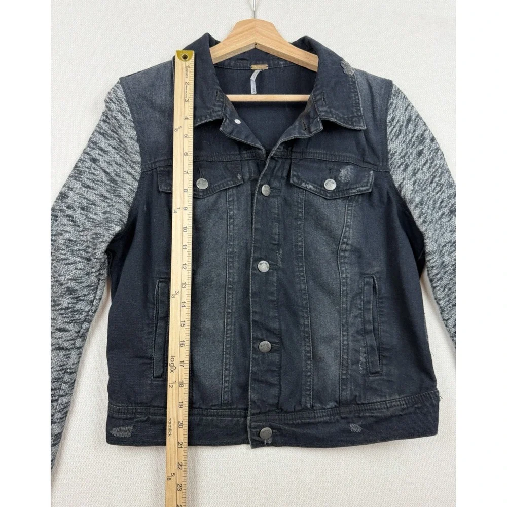 Free People Women's Black Distressed Jean Jacket Sweatshirt Sleeves No Hood Sz M